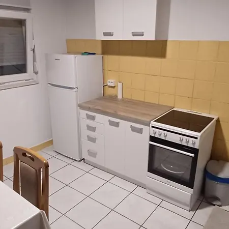 Md Lägenhet Trebinje